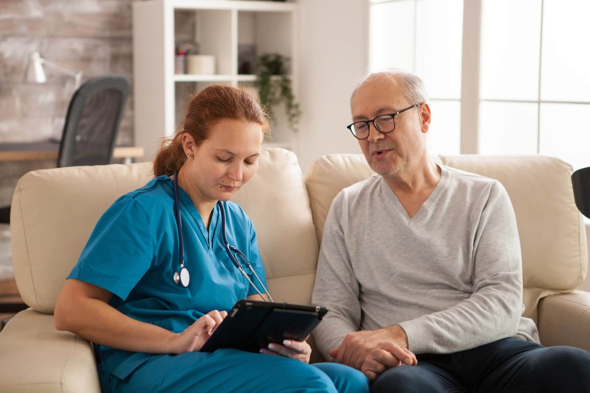 Pflegedienst HomeCare 24 – Pflege zu Hause in Frankfurt